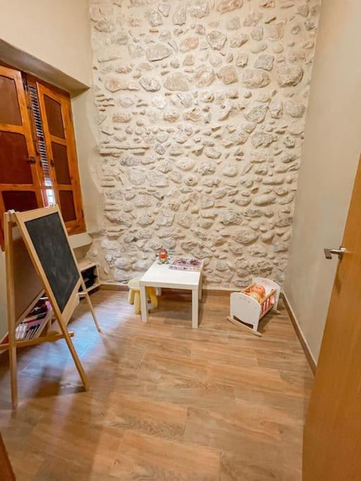 Ca Toni. Agradable Con Chimenea . *