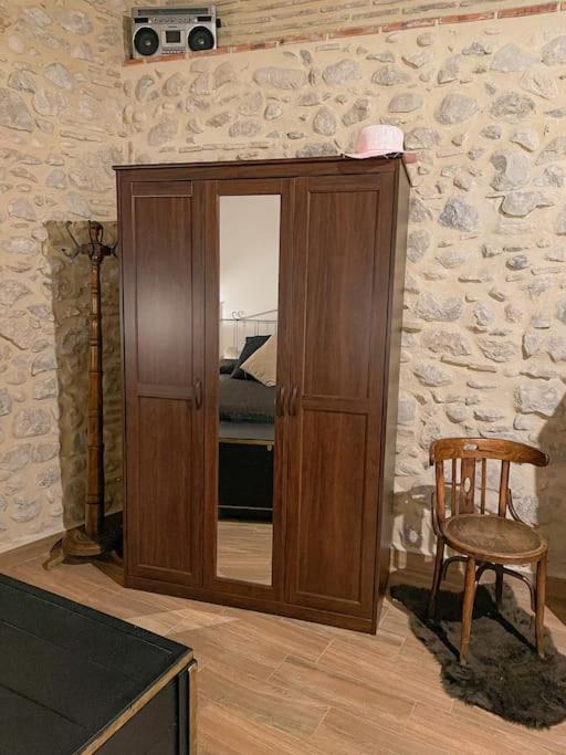 Ca Toni. Agradable Con Chimenea . Vakantiehuis *